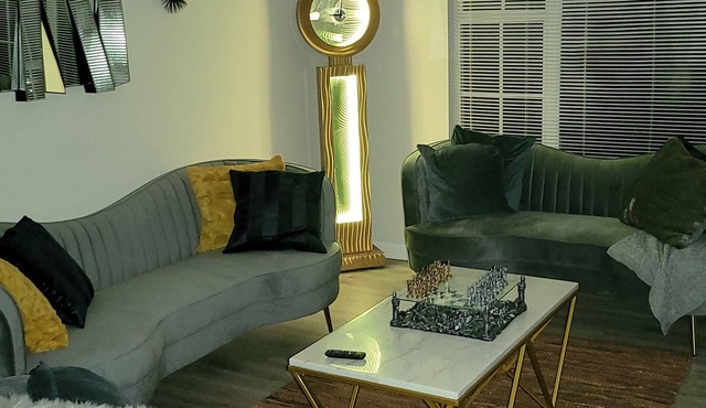 This is a peaceful and relaxing apartment to away from home