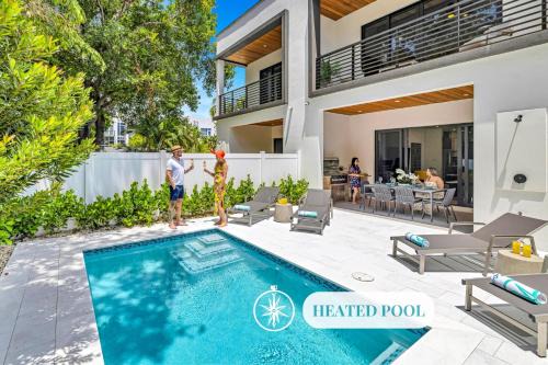 Townhouse Heated Pool Centrally Located Malibu Key One