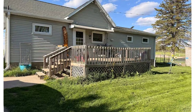 Tranquil 3-bedroom home, with AC & office space in Dowling