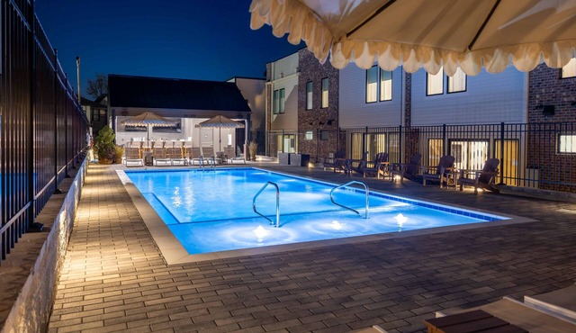 Unit 7 I Experience Noa Nashville | 4BR Luxury Retreat + Resort Pool