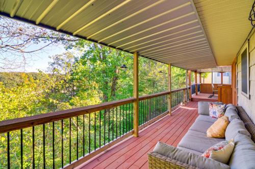 Unwind Near the Lake | Firepit Marina Nearby