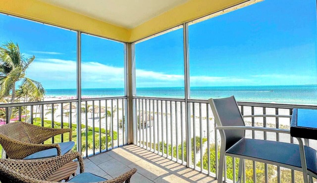 Vacation Villas #431 Stunning Beachfront Condo