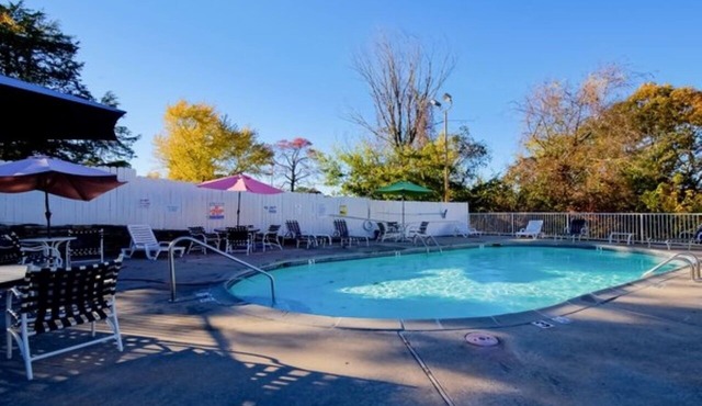 Views & Value! Premium 2 Queens + Balcony for your Group.
