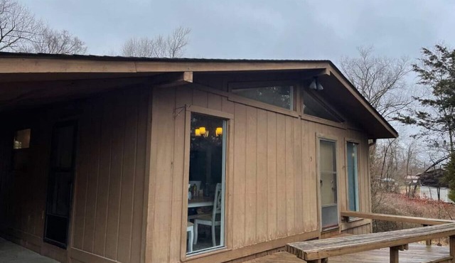 Villa 5 · Poplar Bluff 2BR/1.5 Bath House (2022 Renovation)