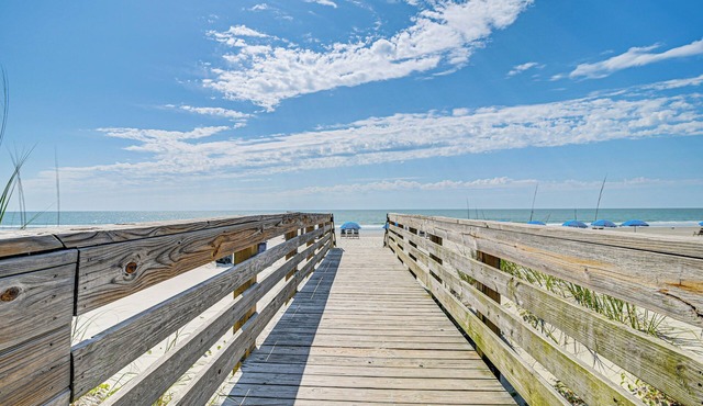 Walk to Surfside Beach: Home w/Pool Access