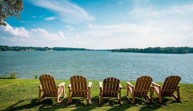 Waterfront, 100- Year-Old wood Cabin #16 at Long Cove Resort by RedAwning