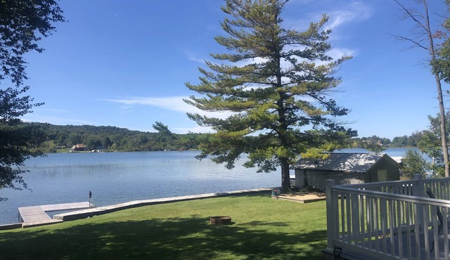 Waterfront home on S Lake Leelanau. Terrific lake views Pet friendly.