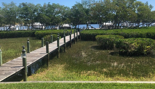Waterfront - Ocean Access - Small Quiet Gated Community.