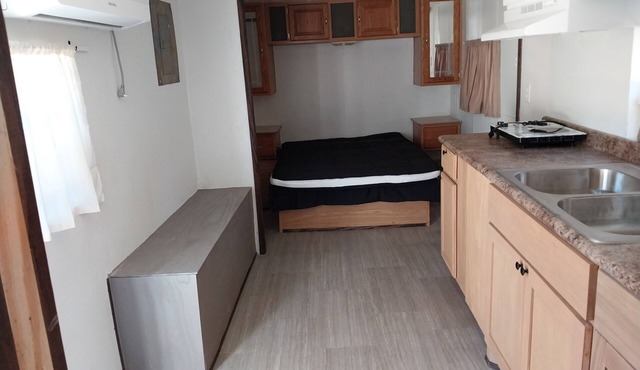 Wonderful tiny home with AC in charming Gilmer.