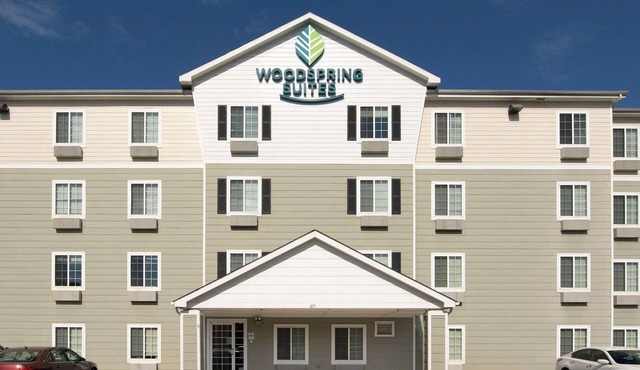 WoodSpring Suites Clarksville Ft Campbell