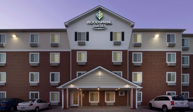 WoodSpring Suites Louisville Clarksville