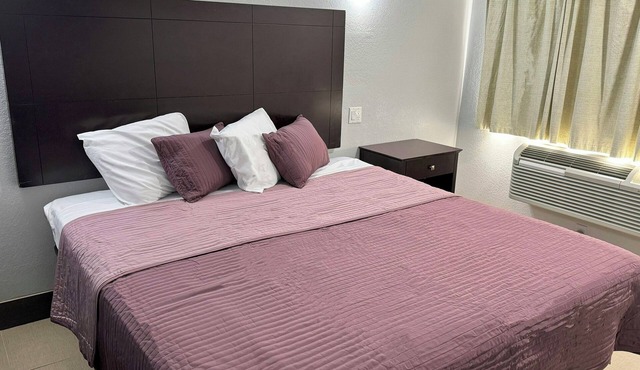 Xpress Inn & Extended Stays