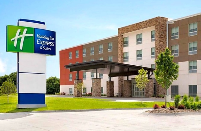 Holiday Inn Express And Suites Bardstown, an IHG Hotel
