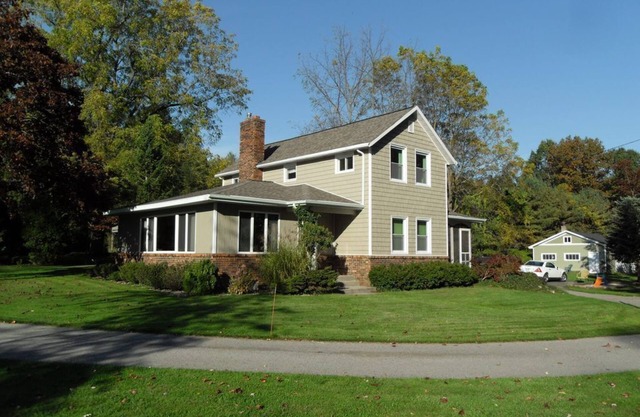 Sunset Beach Cottages #1 - Lake Michigan Shoreline