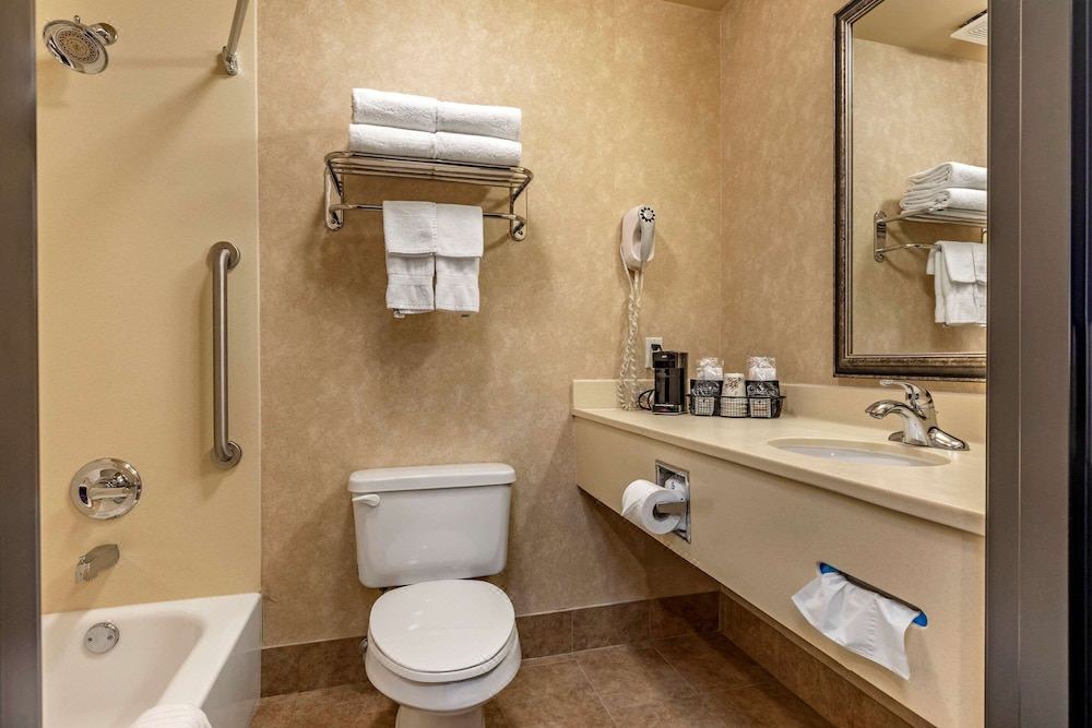 Photo of Bathroom in Russellville