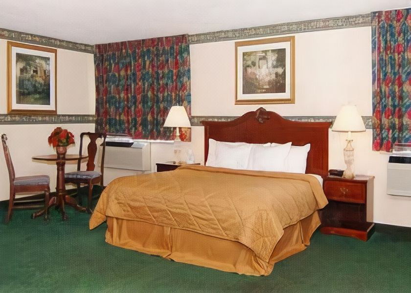 Photo of Bedroom in East Paris