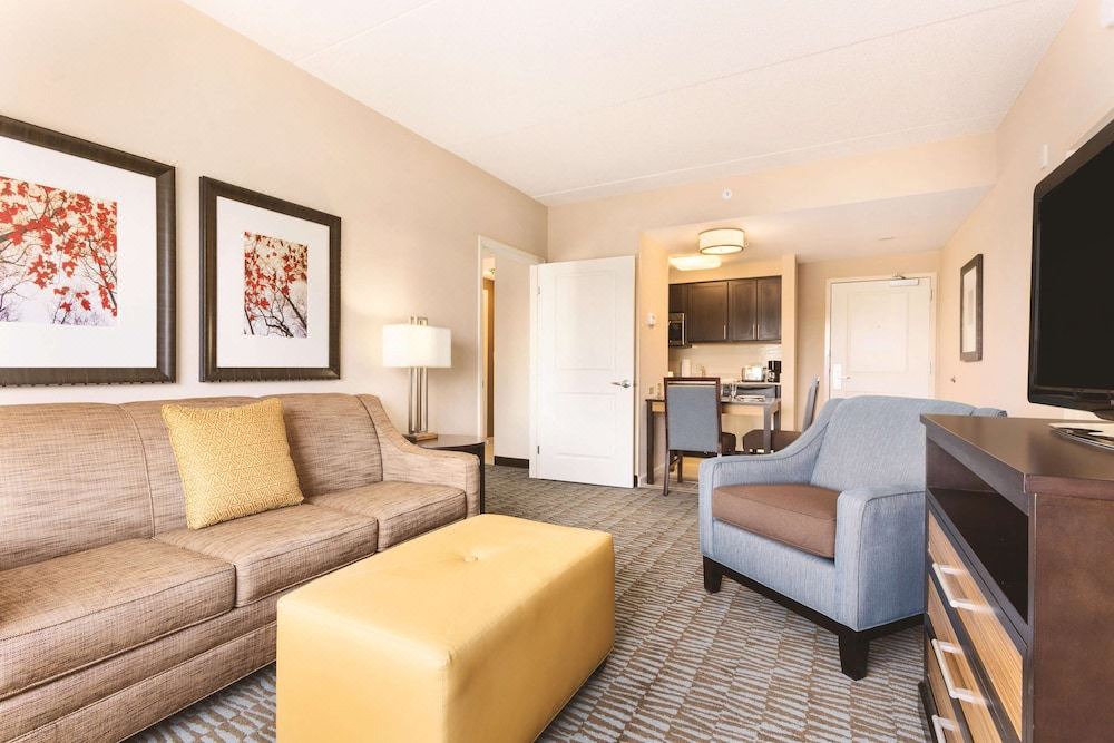 Photo of Livingroom in Eagan Park