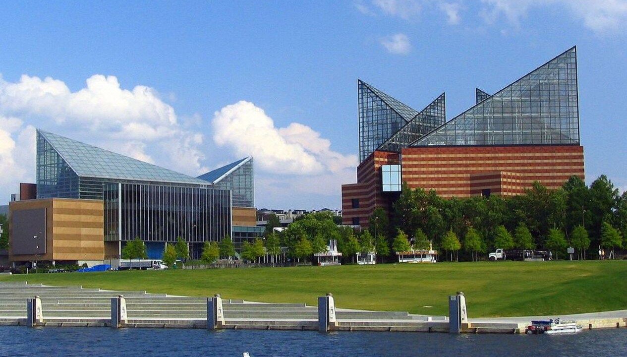 Photo of Buildings in East Ridge