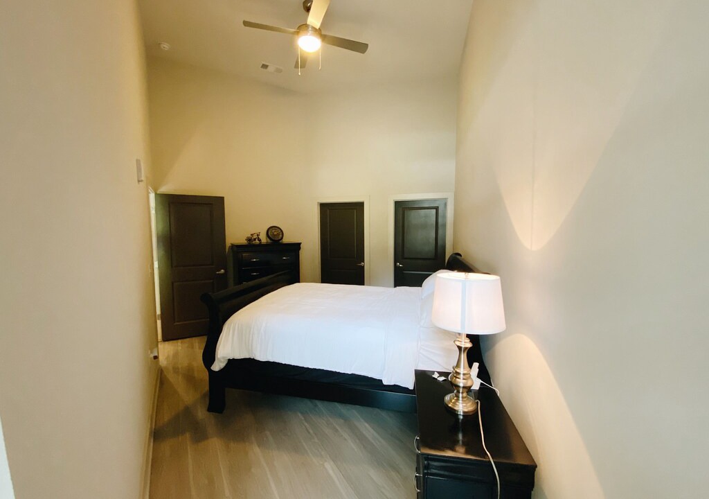 Photo of Bedroom in Home Park