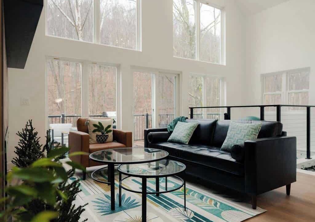 Photo of Livingroom in Laurelville