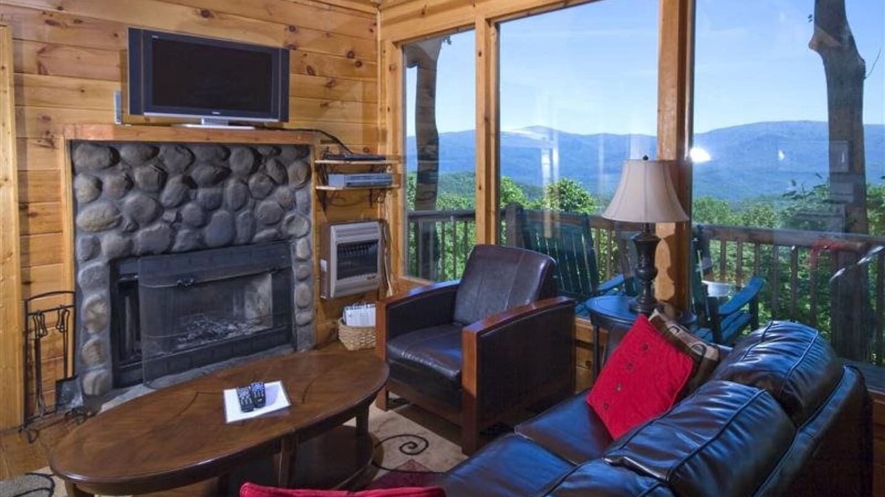 Photo of Livingroom in Chatsworth