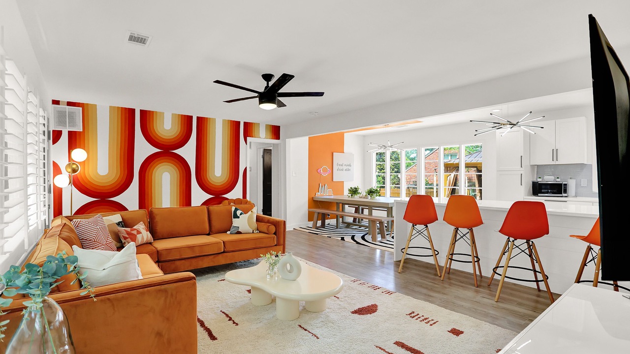 Photo of Livingroom in University District