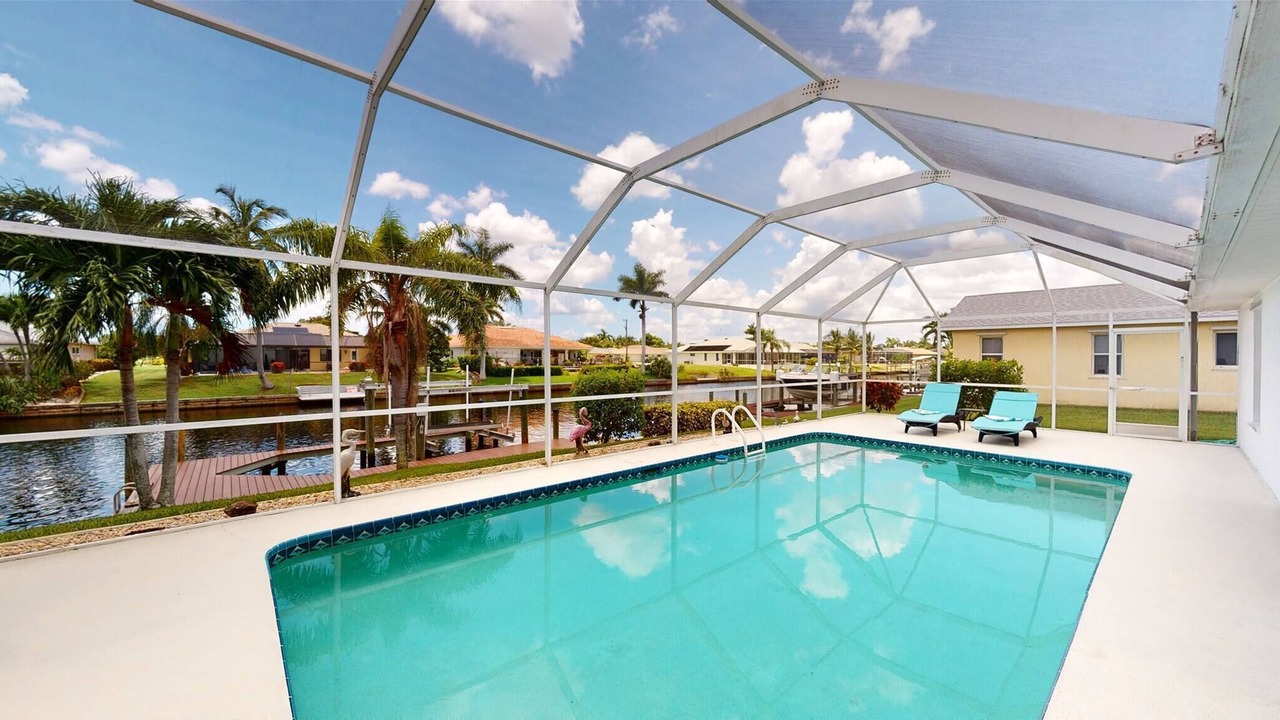 Photo of Outdoor in Pelican