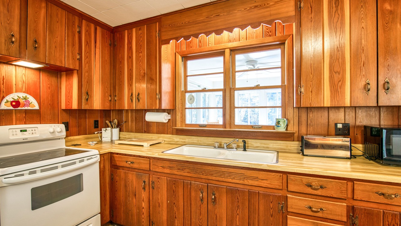 Photo of Kitchen in Lake Junaluska