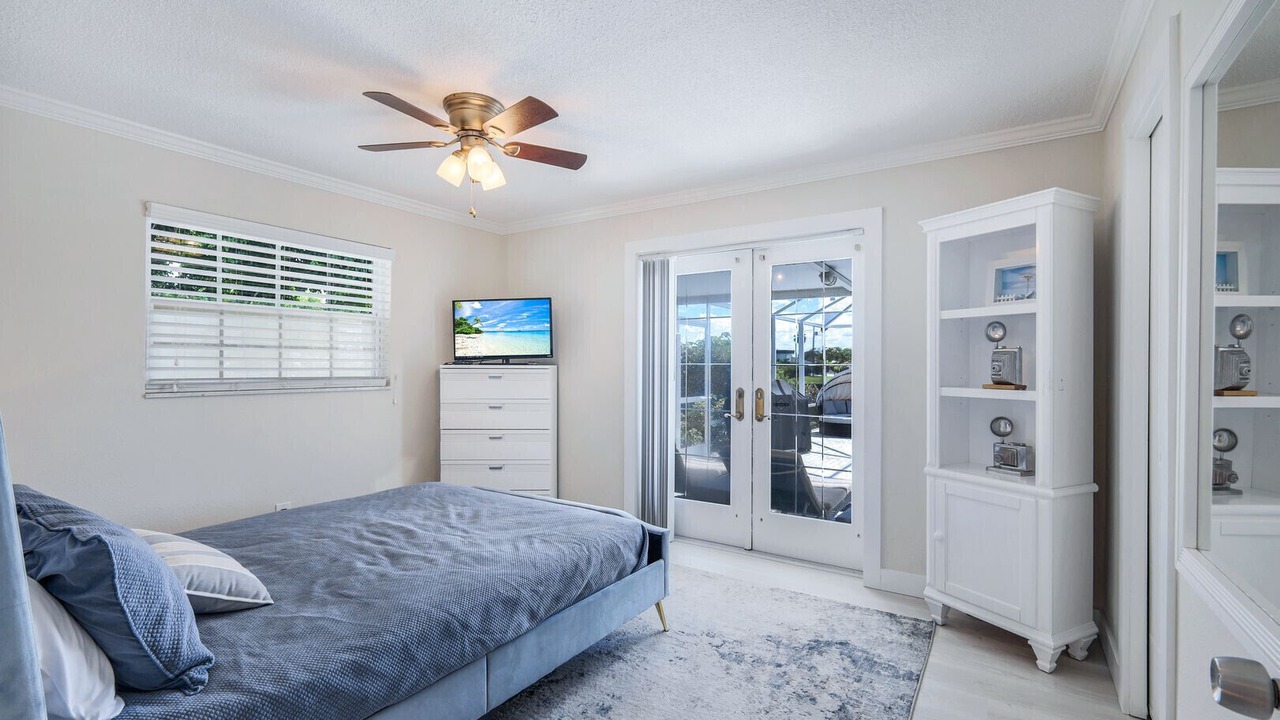 Photo of Bedroom in Pelican