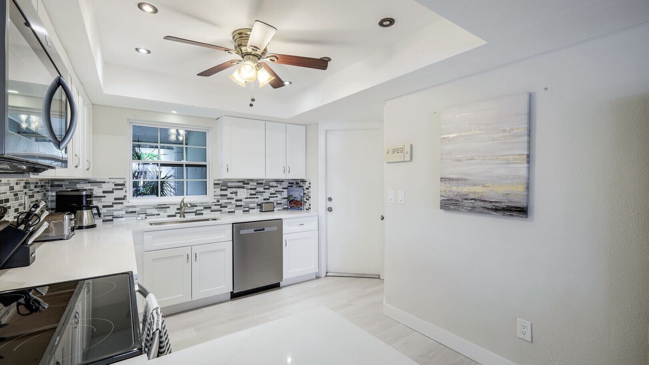 Photo of Kitchen in Pelican