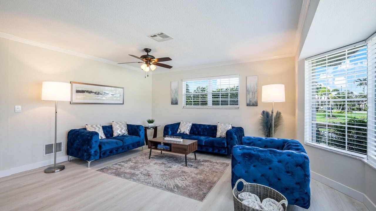 Photo of Livingroom in Pelican