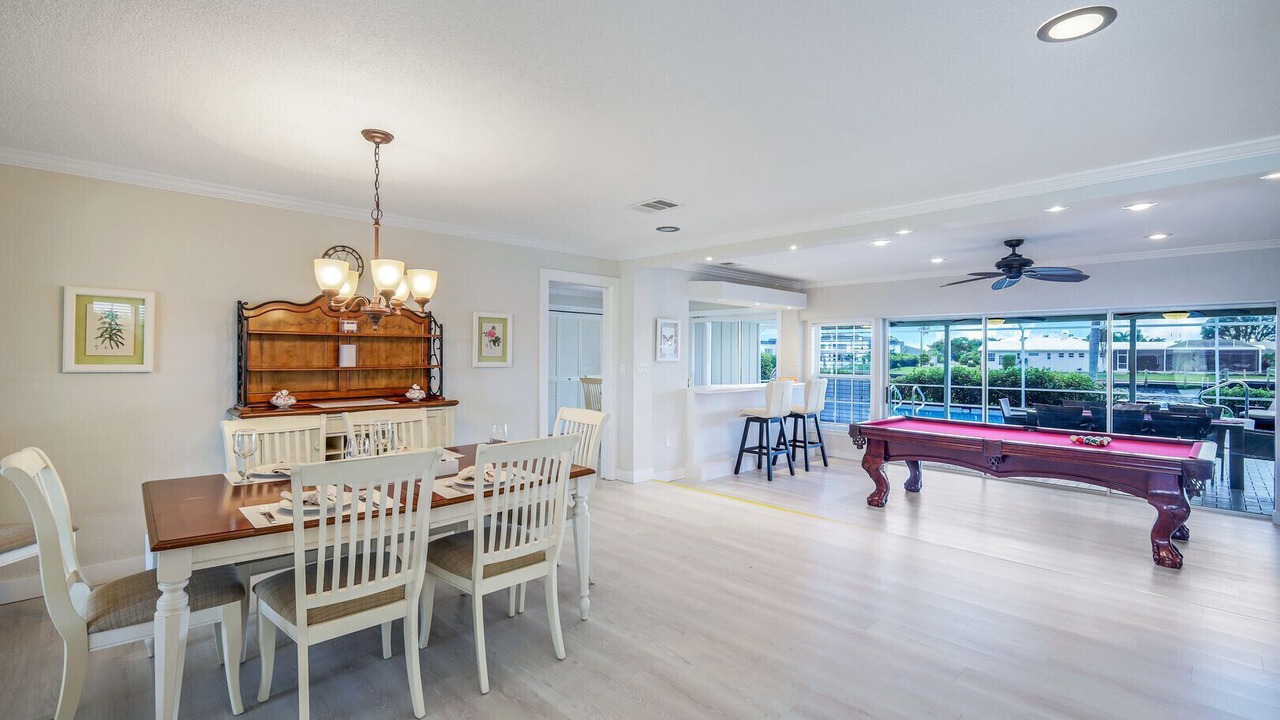 Photo of Bedroom in Pelican