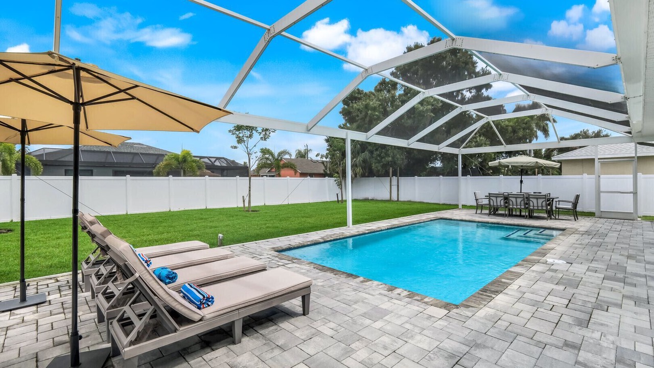 Photo of Outdoor in Pelican