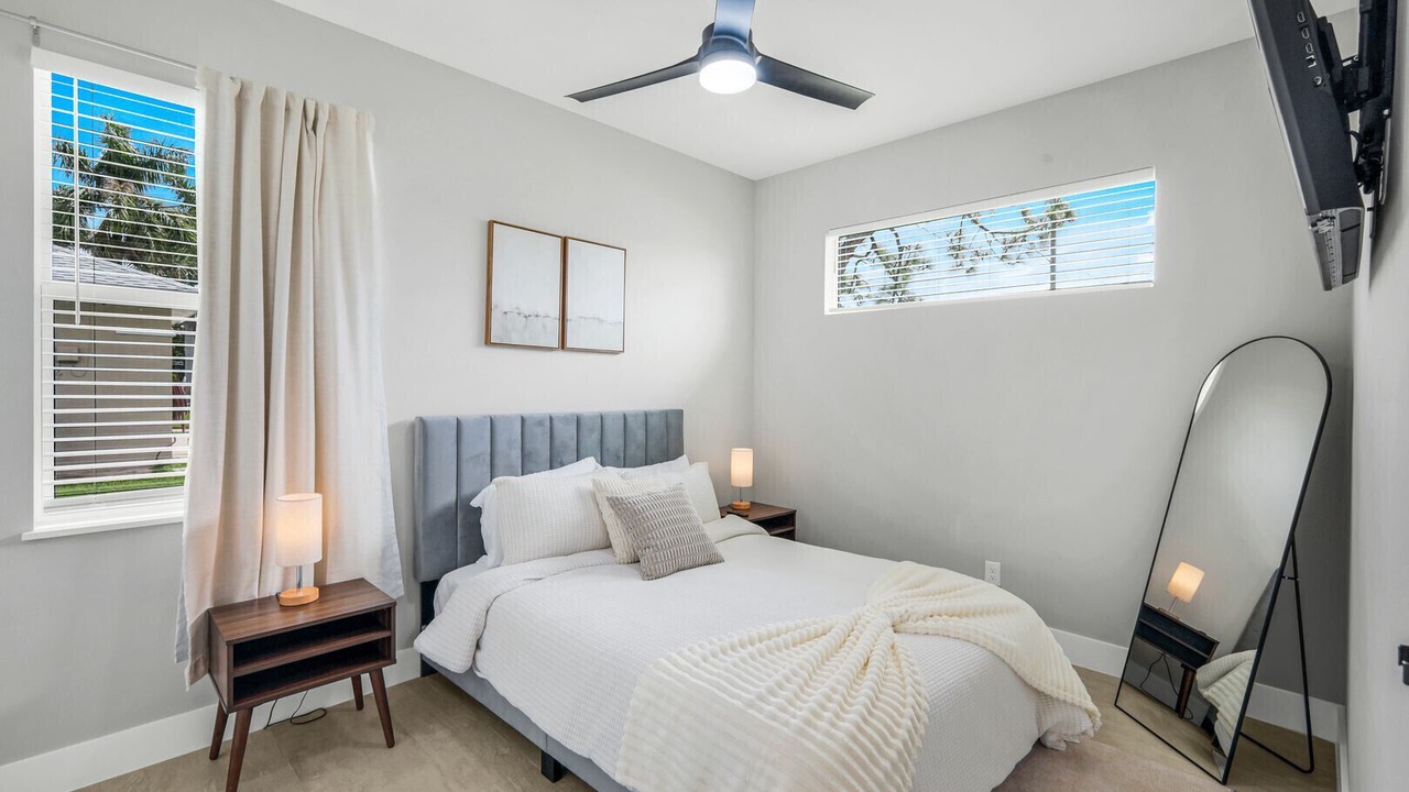 Photo of Bedroom in Pelican