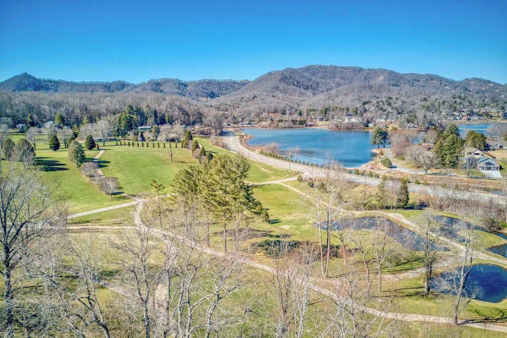 Photo of Outdoor in Waynesville