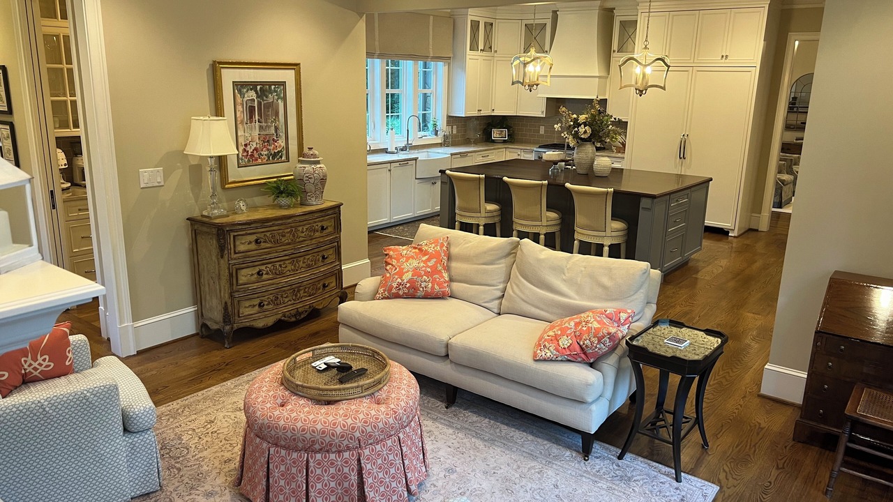 Photo of Livingroom in McCormick