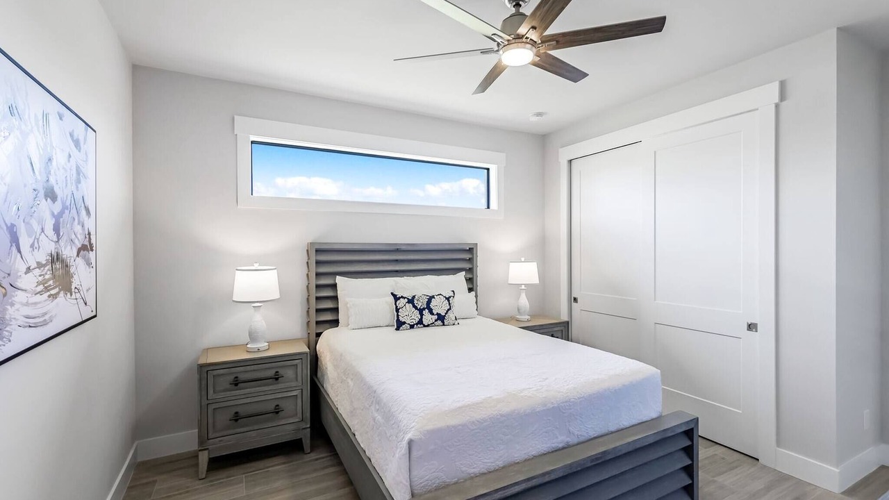 Photo of Bedroom in Pelican