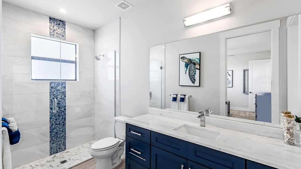 Photo of Bathroom in Pelican