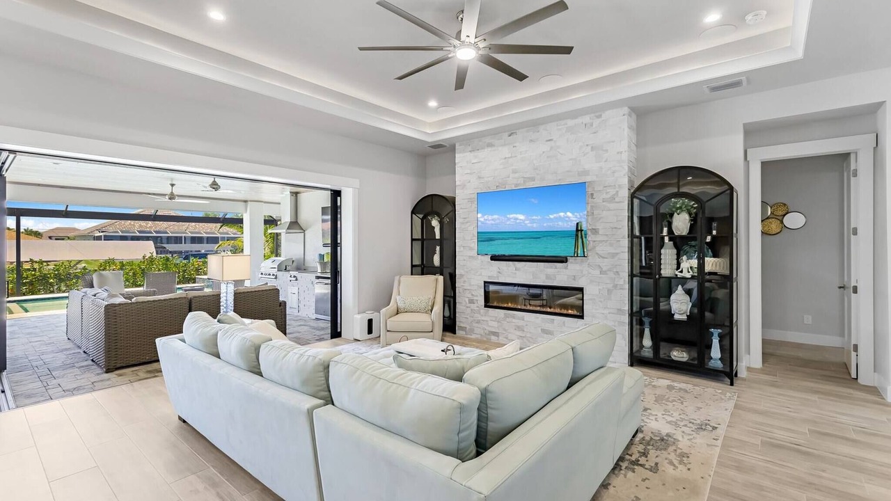 Photo of Livingroom in Pelican