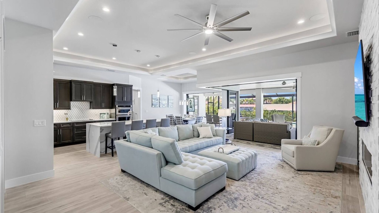 Photo of Livingroom in Pelican