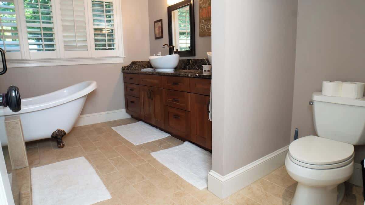 Photo of Bathroom in Suwanee