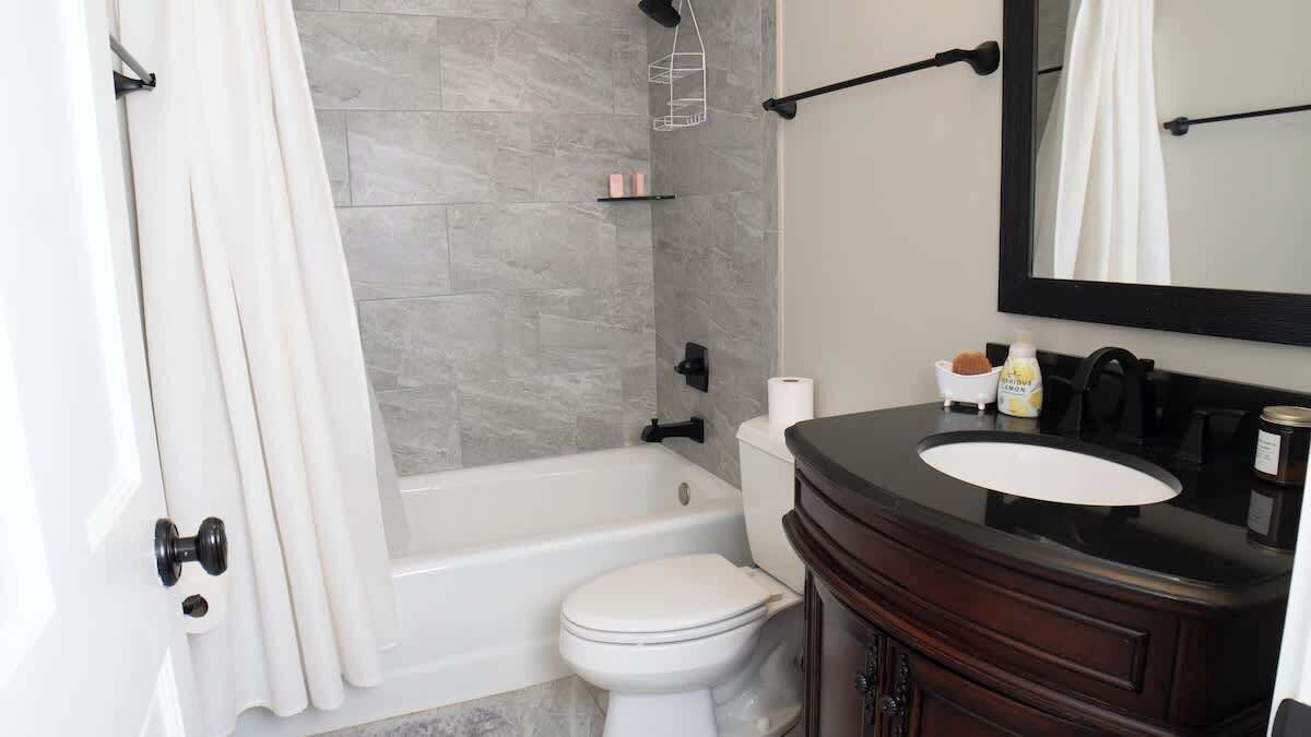 Photo of Bathroom in Suwanee