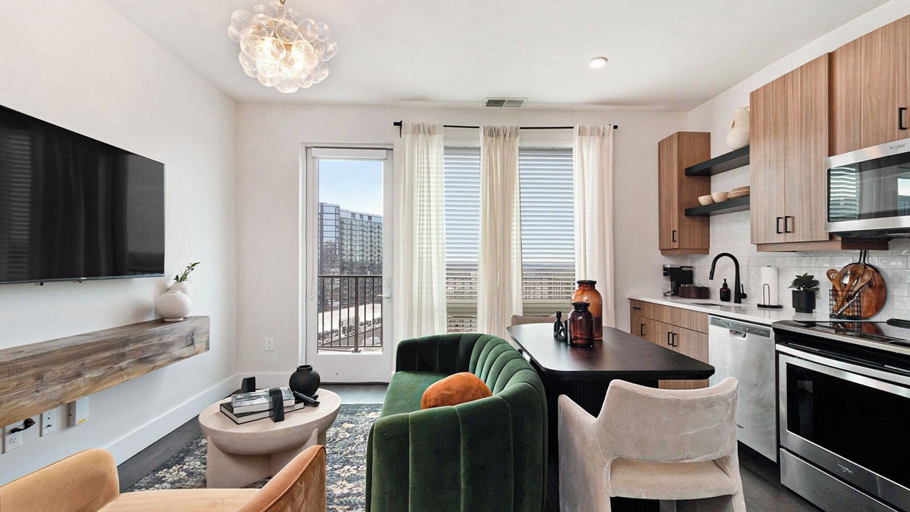 Photo of Livingroom in Westside