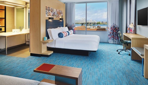 Room, 1 King Bed, City View