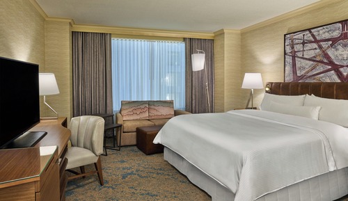 Deluxe Room, 1 King Bed